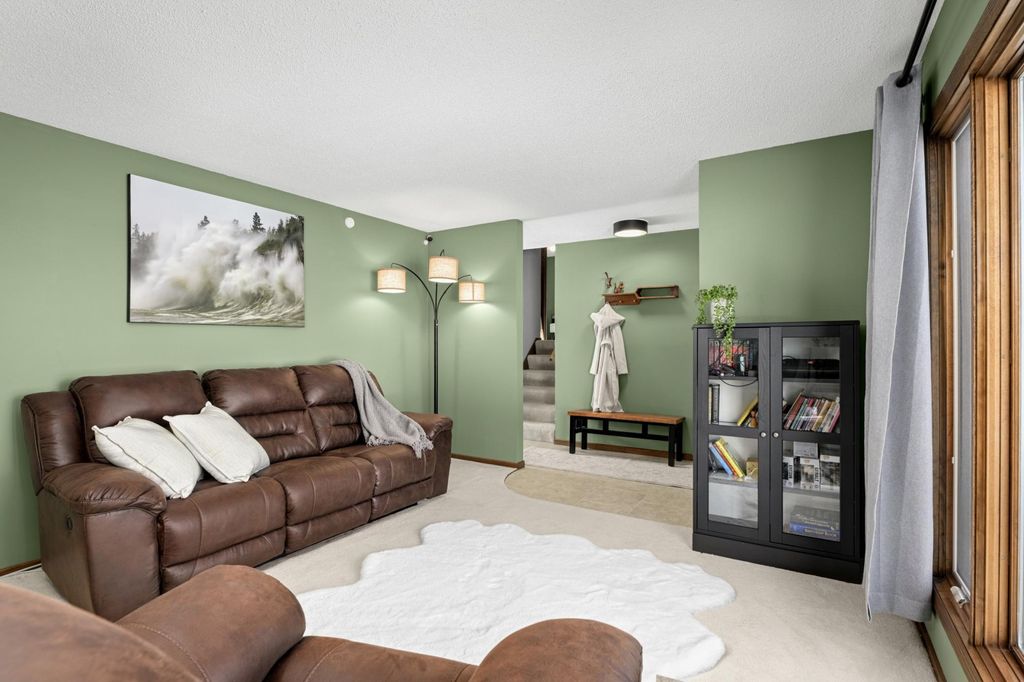 Photo of 7501 W 100th Street, Bloomington, MN 55438 (MLS # 7003450)