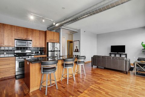 1211 Lagoon Avenue 410 Minneapolis MN 55408