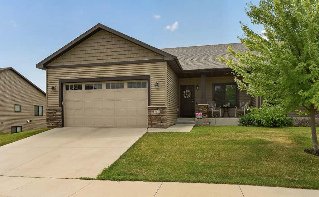 Photo of 4512 Portage Street NW, Rochester, MN 55901 (MLS # 7092566)