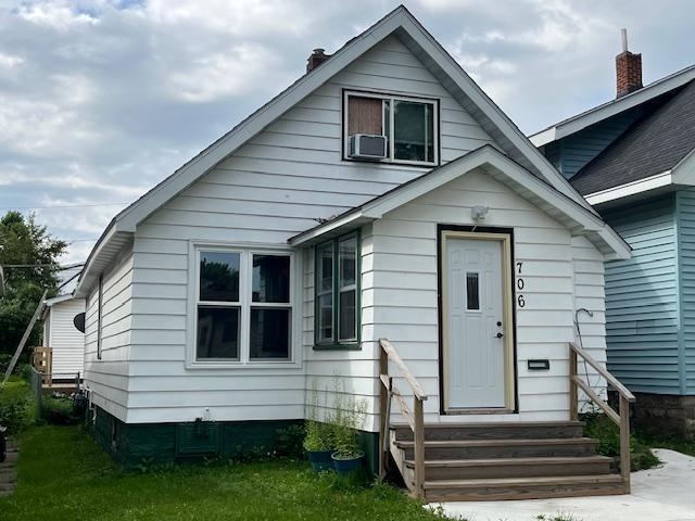706 Clay Street
