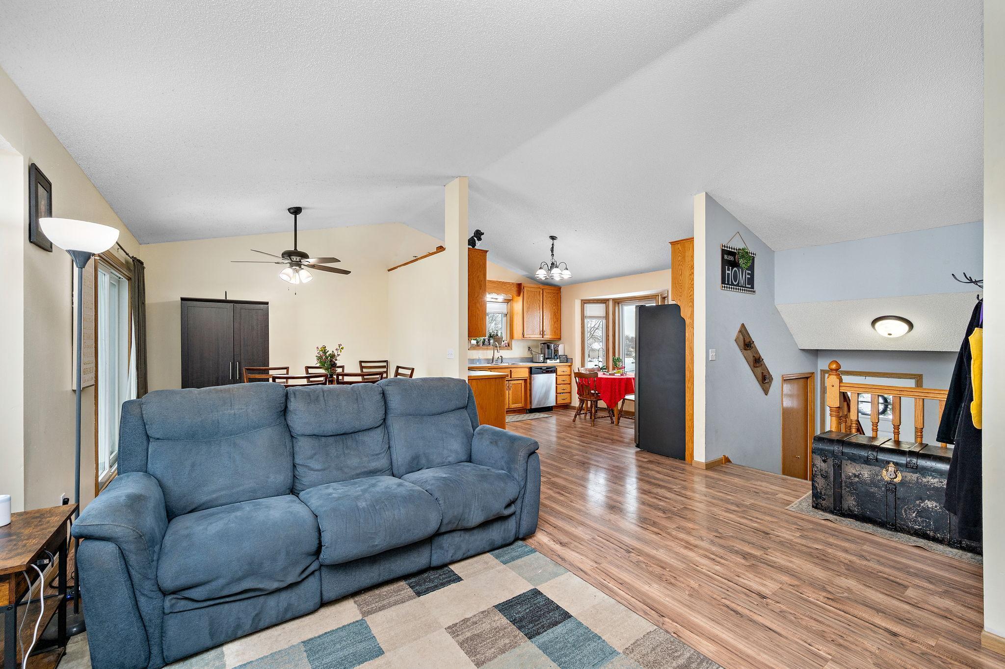 10242 52nd Street NE