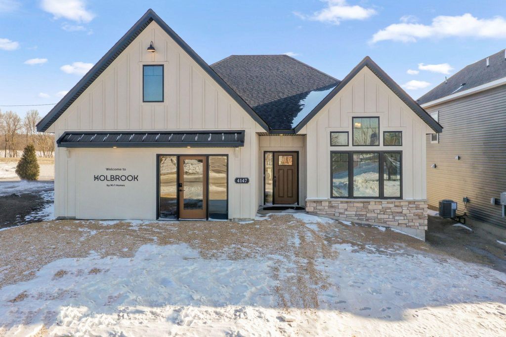 Photo of 4147 Ramsay Way, Waconia, MN 55387 (MLS # 7066837)