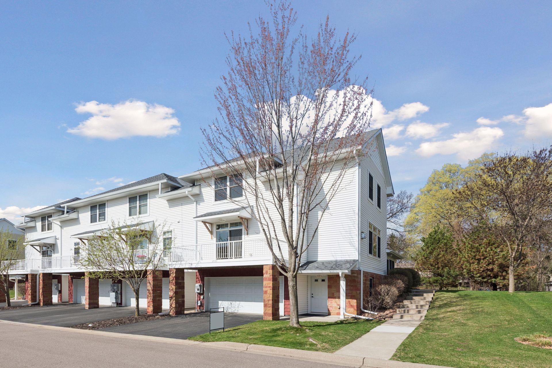 2133 Village Trail