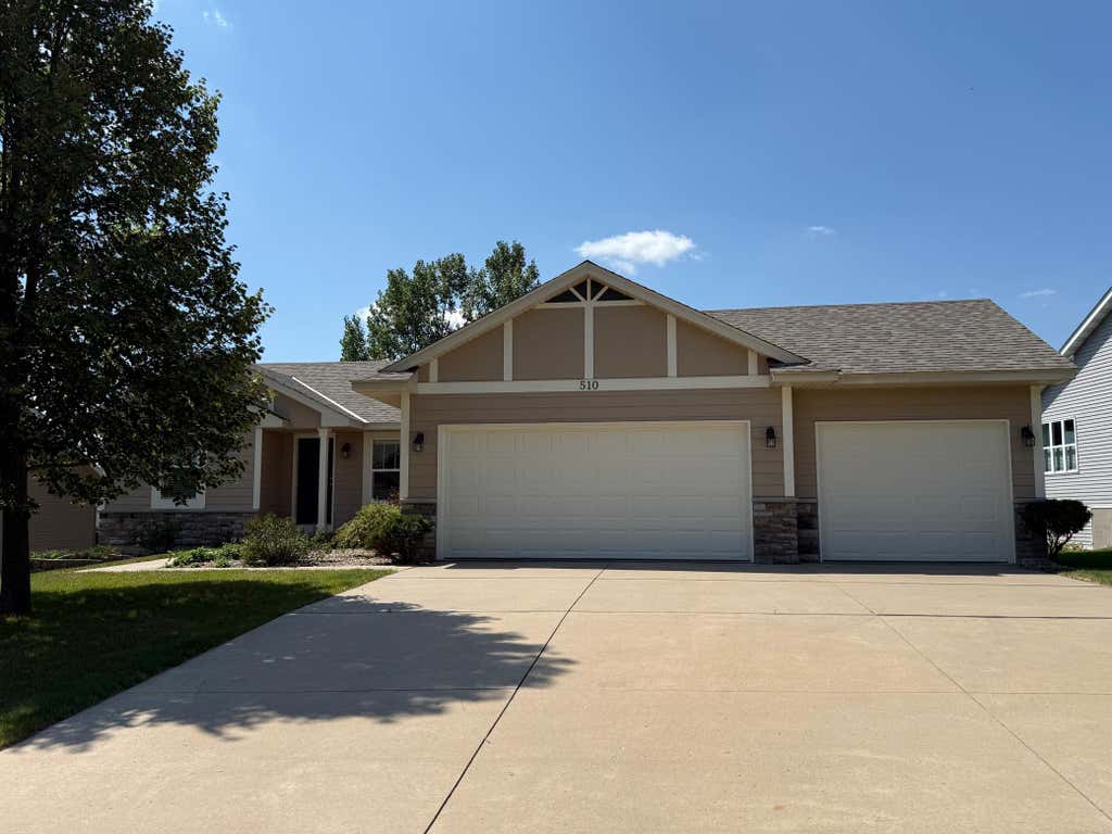 Photo of 510 Springwheat Drive, Dundas, MN 55019 (MLS # 7134866)