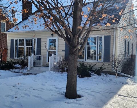 Photo of 710 E 5th Street, Redwood Falls, MN 56283 (MLS # 7000649)