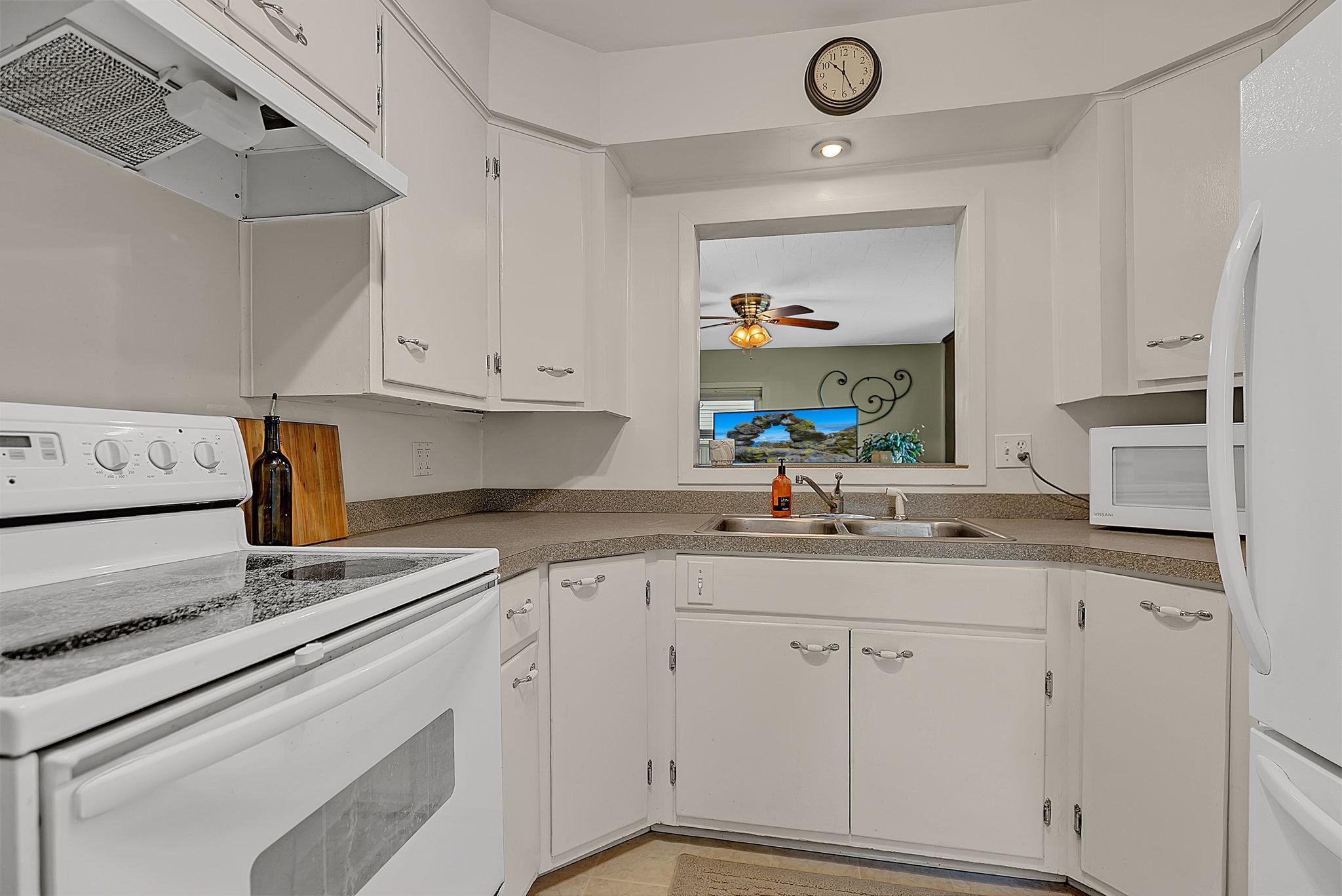 250 3rd Avenue NW