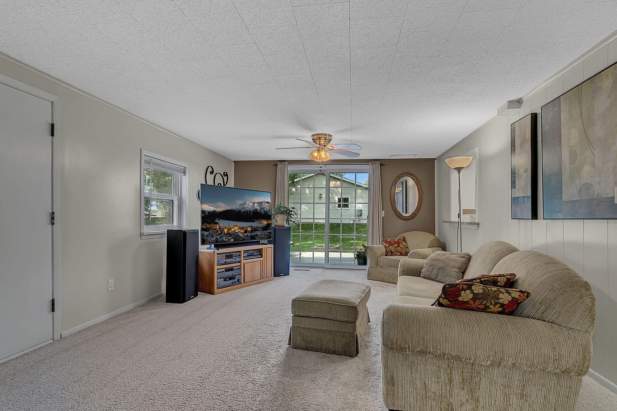 250 3rd Avenue NW