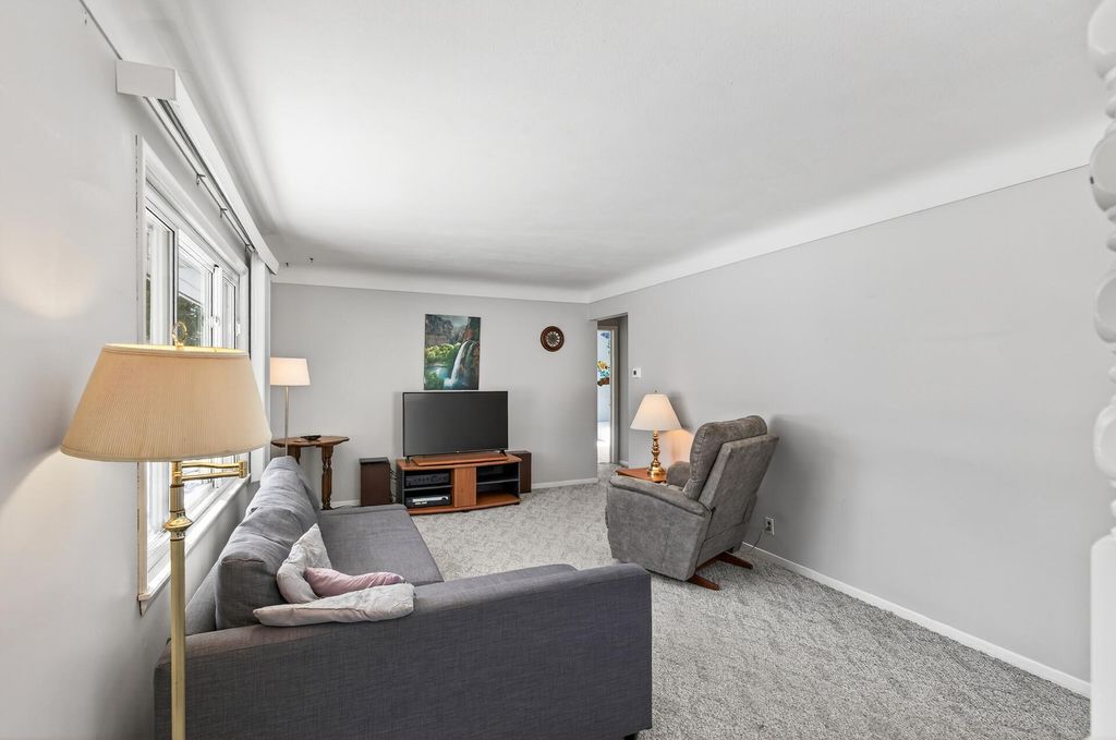 Photo of 500 5th Avenue S, Hopkins, MN 55343 (MLS # 7040660)