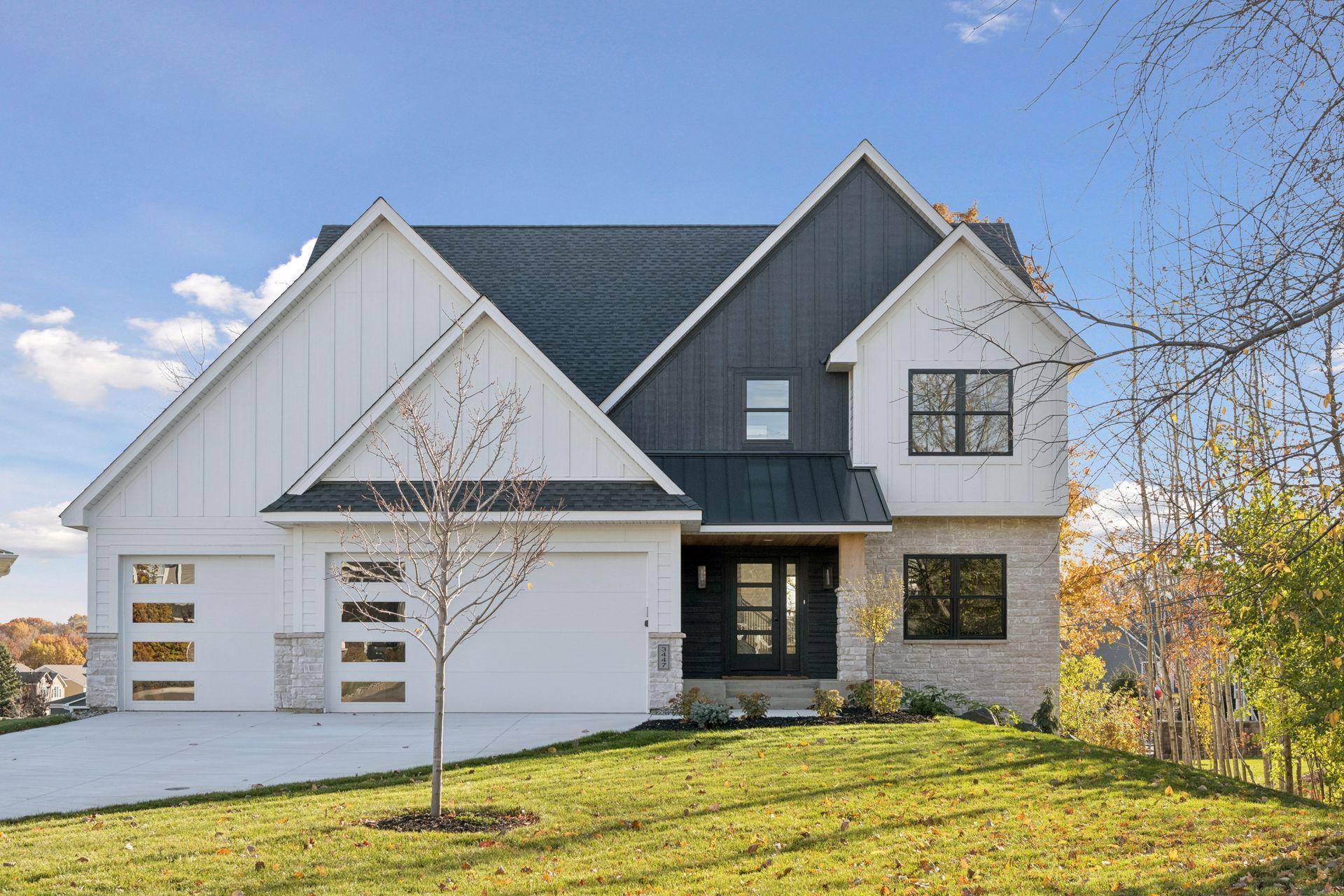 9975 194th St W, Lakeville, MN, 55044, USA, 5 Bedrooms Bedrooms, ,5 BathroomsBathrooms,Residential,Active,9975 194th St W,7059485