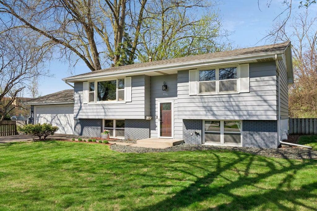Photo of 4501 Oregon Avenue N, New Hope, MN 55428 (MLS # 7108303)