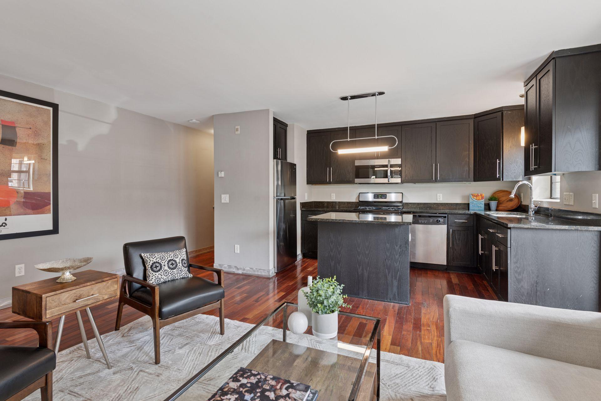 2201 3rd Avenue S 102