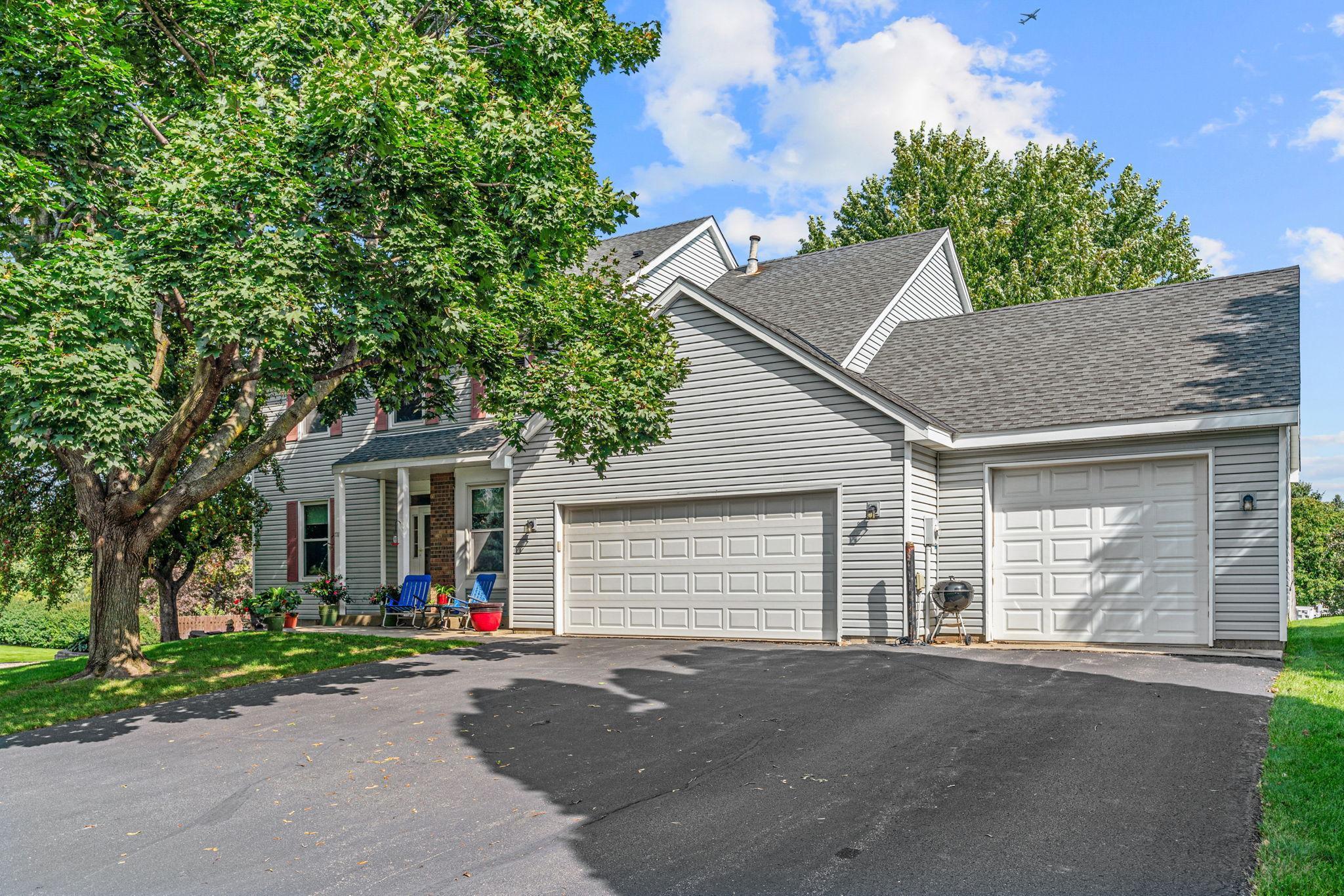 711 Stonebridge Circle