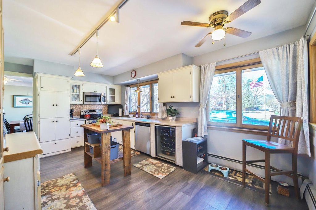 Photo of 1507 S 6th Street, Brainerd, MN 56401 (MLS # 7036656)