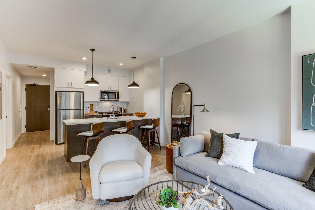 Photo of 270 Hennepin Avenue #604, Minneapolis, MN 55401 (MLS # 7163554)