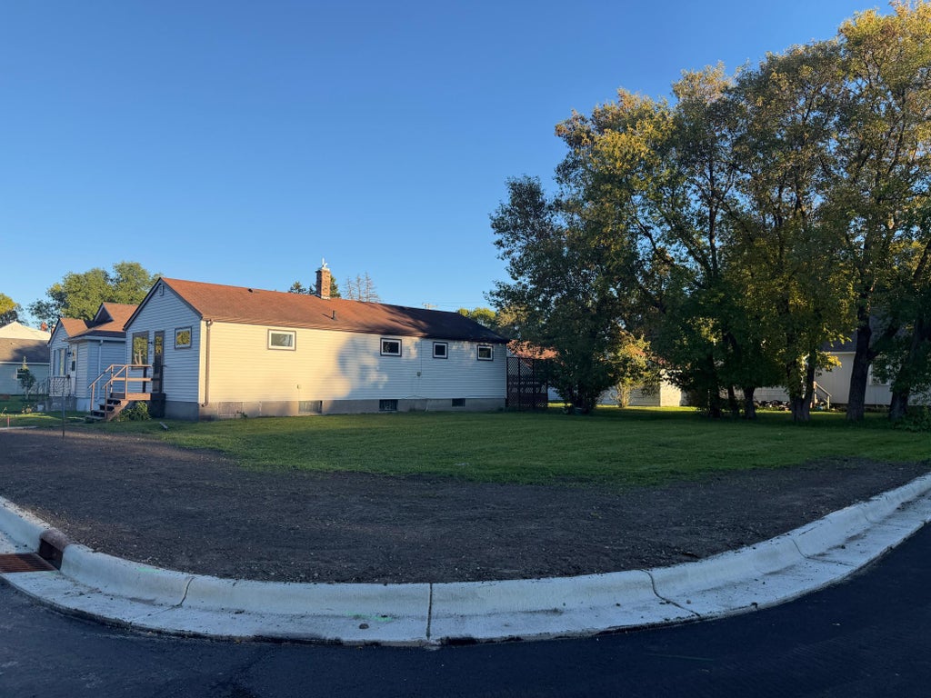 Photo of 421 9th Street, International Falls, MN 56649 (MLS # 7148833)