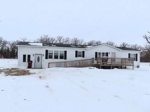 Photo of 18340 US Highway 59 NE, Thief River Falls, MN 56701 (MLS # 7018566)