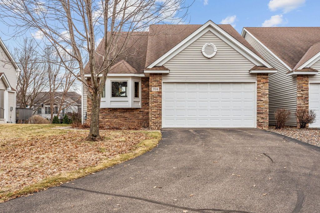 Photo of 704 Crescent Curve, White Bear Twp, MN 55127 (MLS # 7033220)