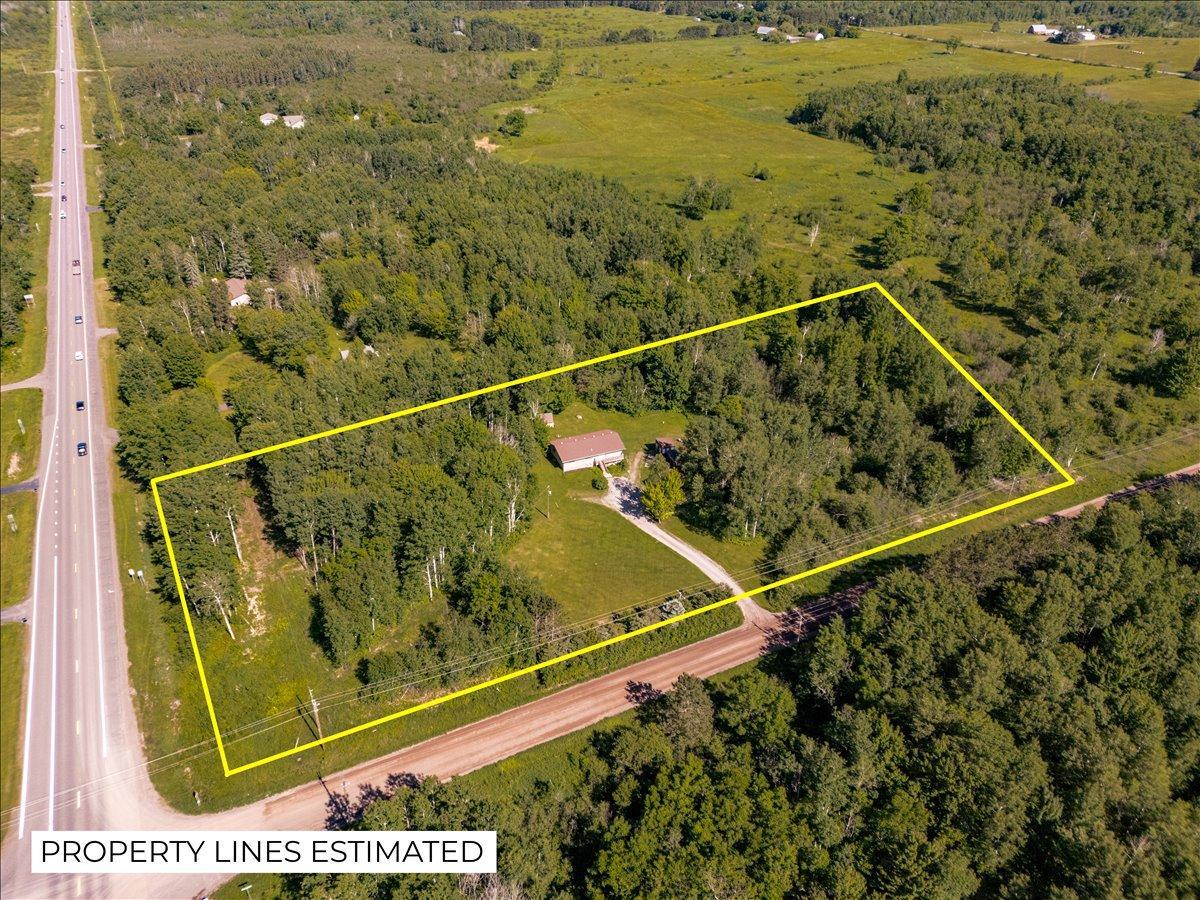 4588 Caribou Lake Road