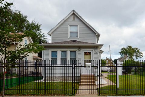 653 Thomas Avenue Saint Paul MN 55104