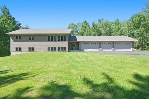 Photo of 5015 Martin Road, Duluth, MN 55803 (MLS # 7097585)