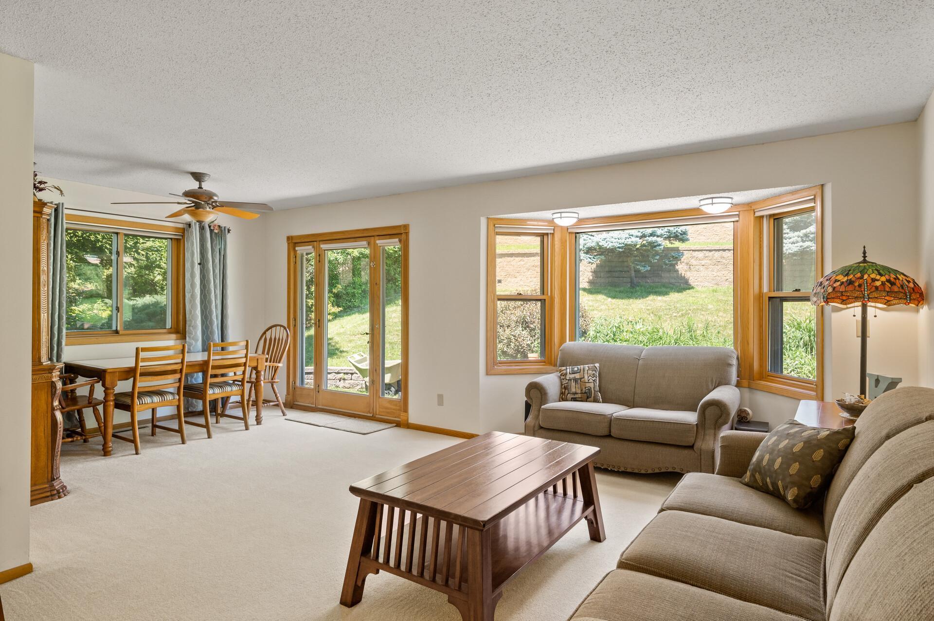 8508 Park Knoll Circle