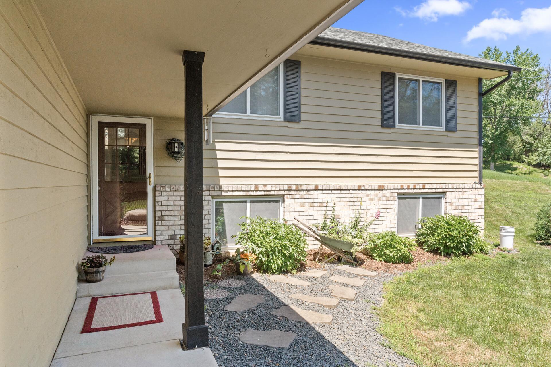 8508 Park Knoll Circle