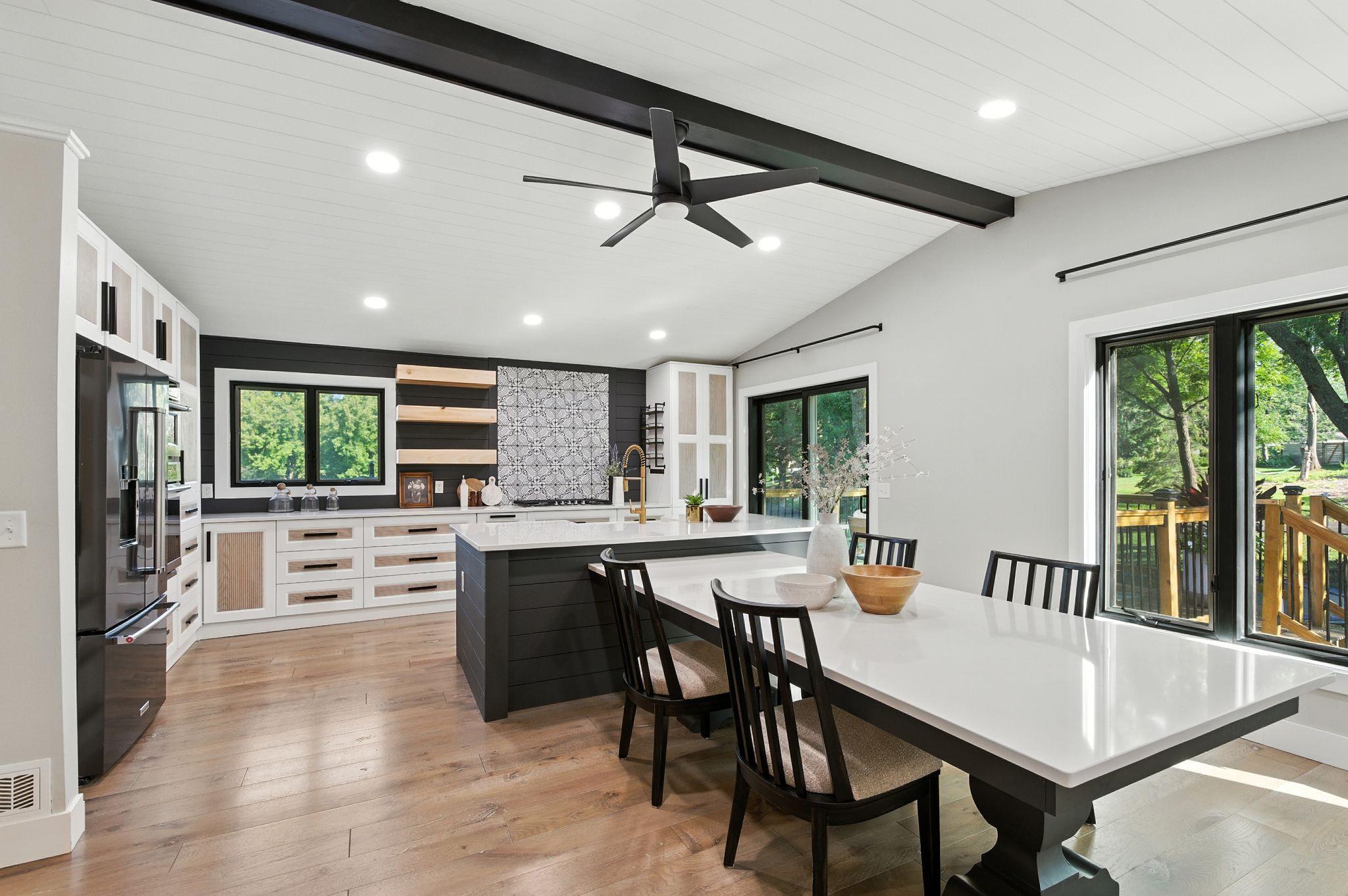 14821 Oakland Beach Avenue SE