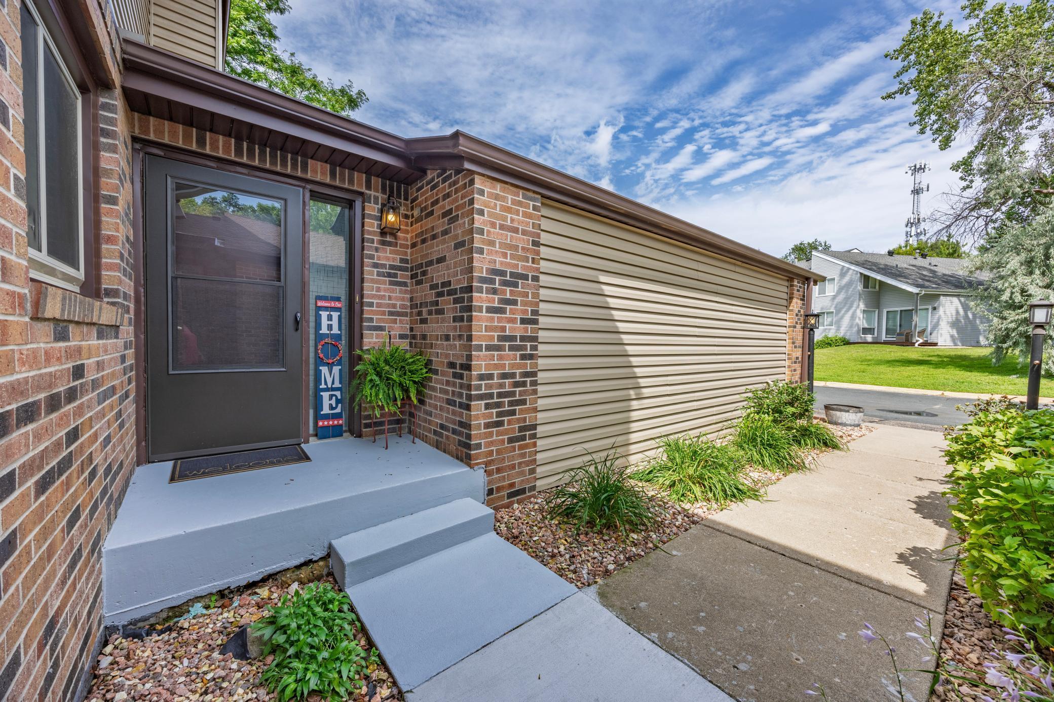 2442 Mendelssohn Lane N 430