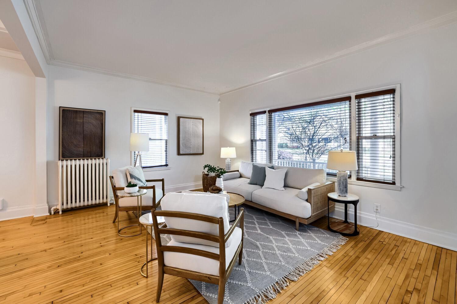 3925 Blaisdell Avenue