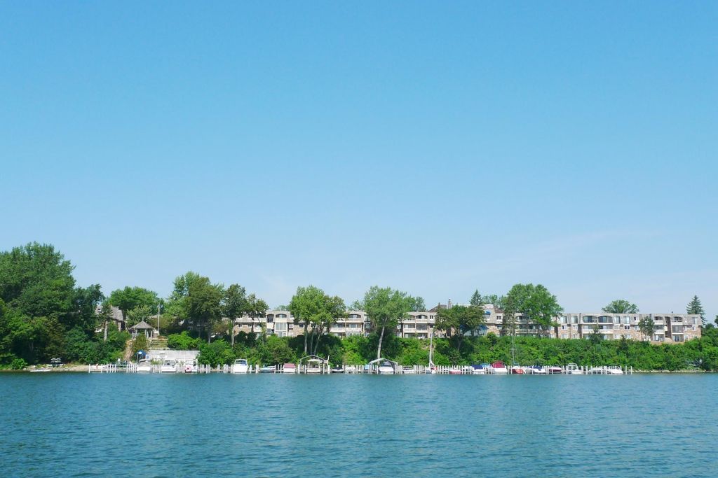 Photo of 4387 Wilshire Boulevard #307, Mound, MN 55364 (MLS # 7007290)