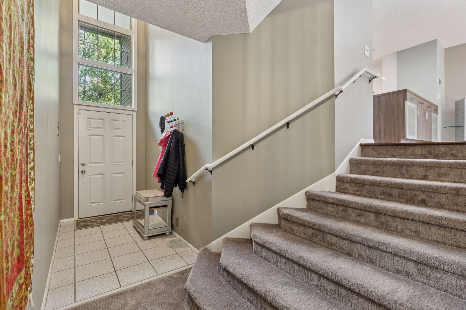 2936 Monterey Avenue S