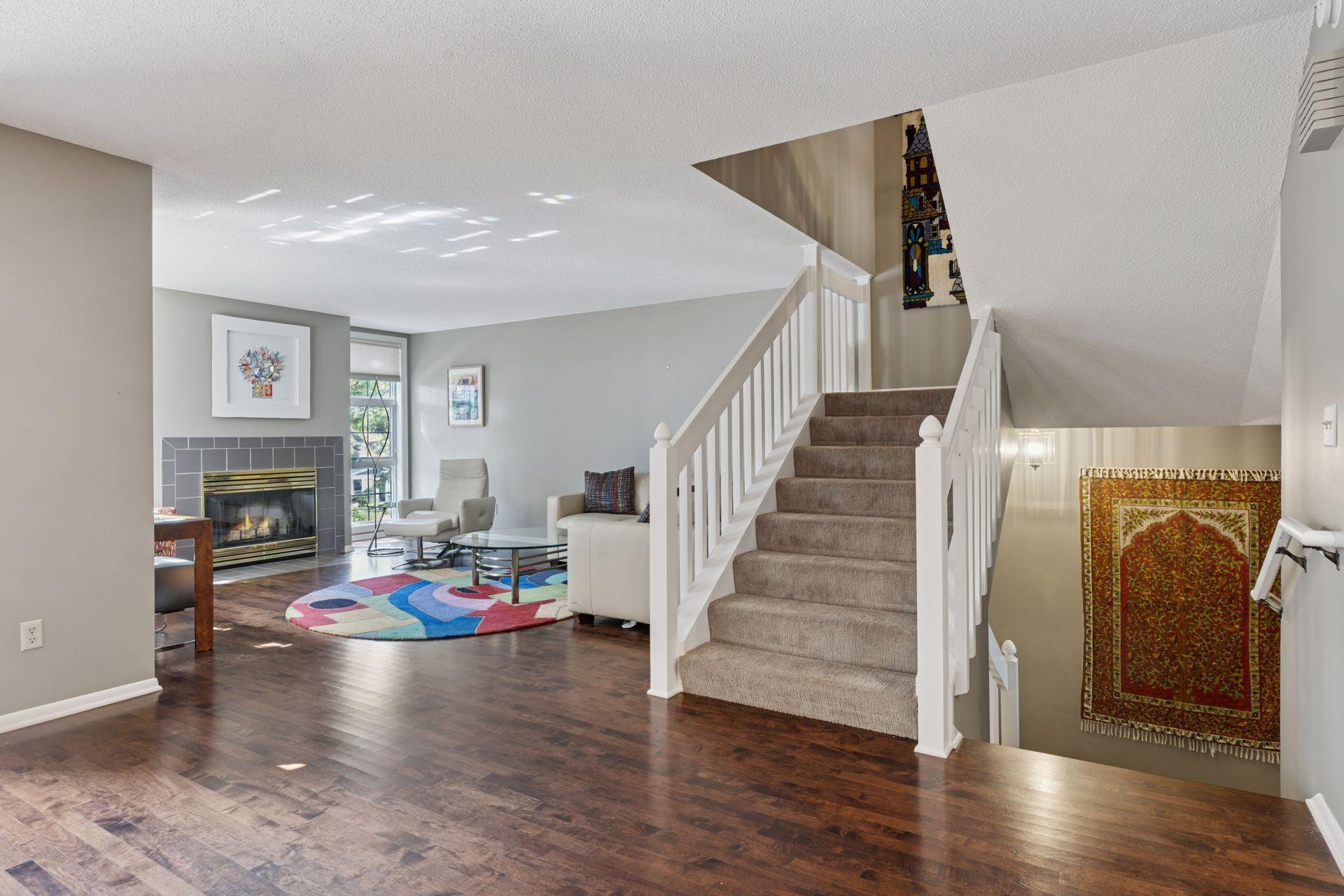 2936 Monterey Avenue S