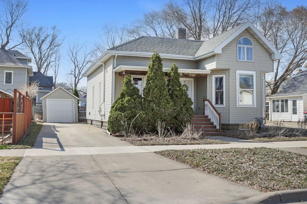 Photo of 710 1st Avenue NW, Faribault, MN 55021 (MLS # 7034306)