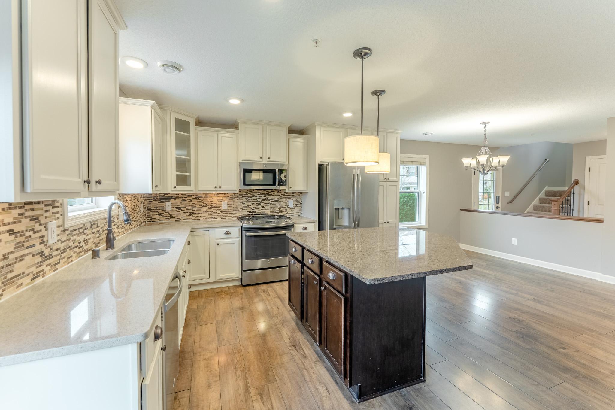 9872 5th Street Lane N