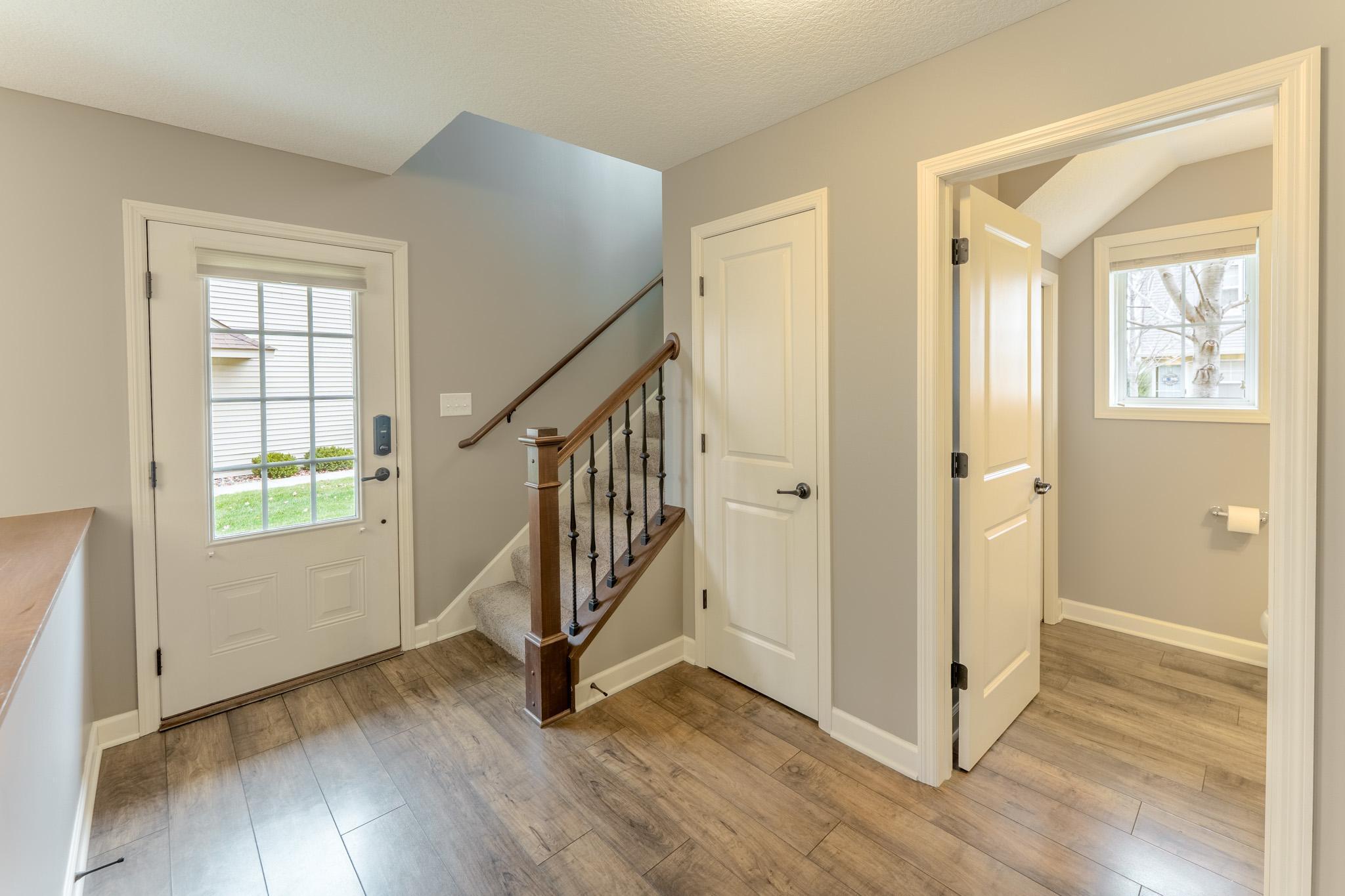 9872 5th Street Lane N