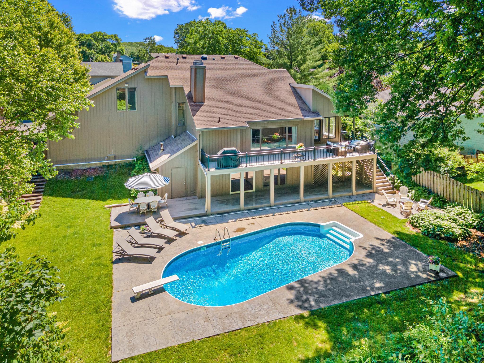 8408 Xylon Circle S