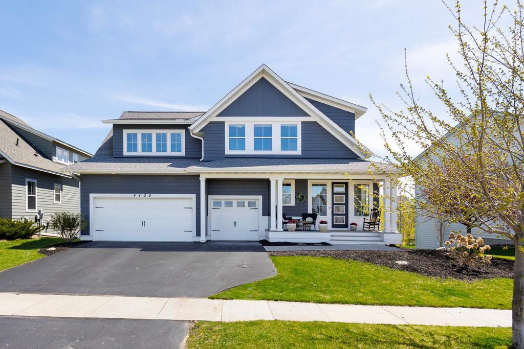 Photo of 4428 Millstone Drive, Chaska, MN 55318 (MLS # 7061027)