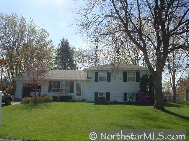 Photo 1 of 1 — 10649 Arrowhead Street NW, Coon Rapids, MN 55433
