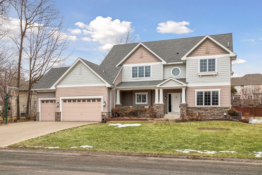 Photo of 9328 Woodridge Way, Savage, MN 55378 (MLS # 7032409)