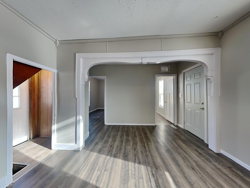 Photo of 1115 19th Avenue NE, Minneapolis, MN 55418 (MLS # 6823302)