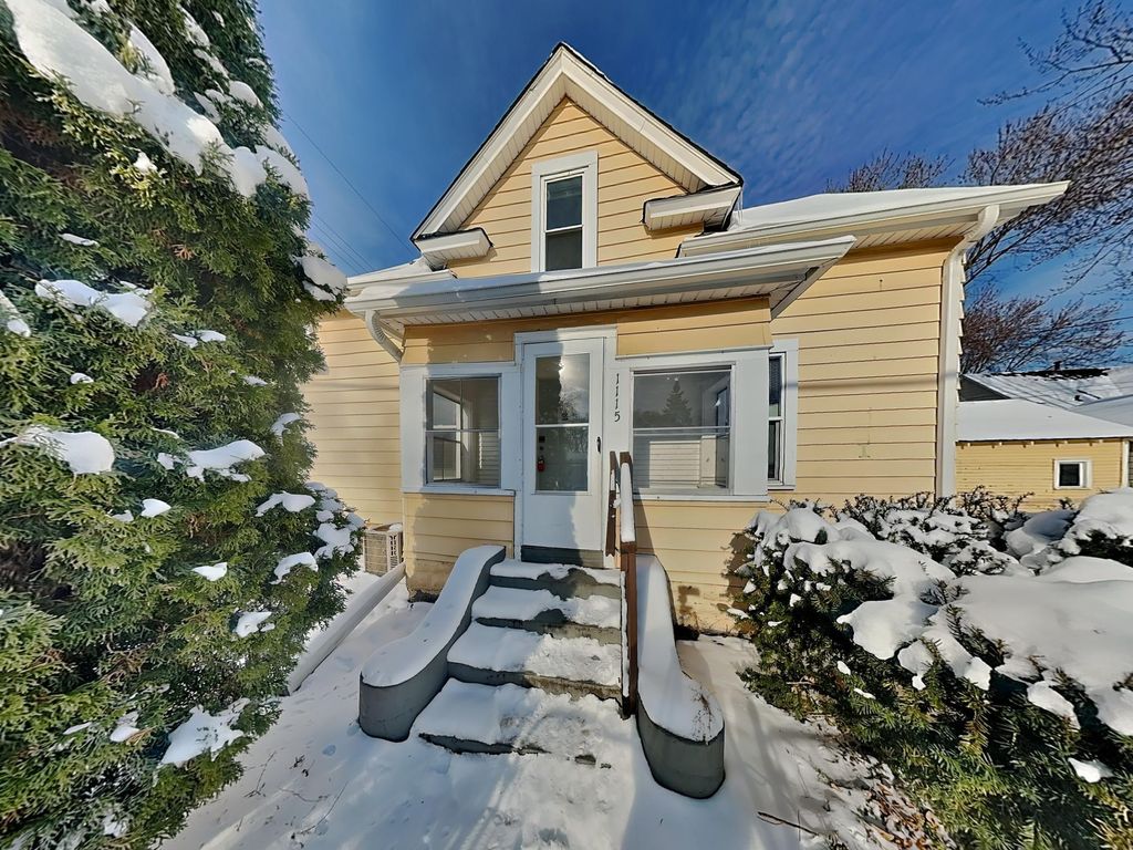 Photo of 1115 19th Avenue NE, Minneapolis, MN 55418 (MLS # 6823302)