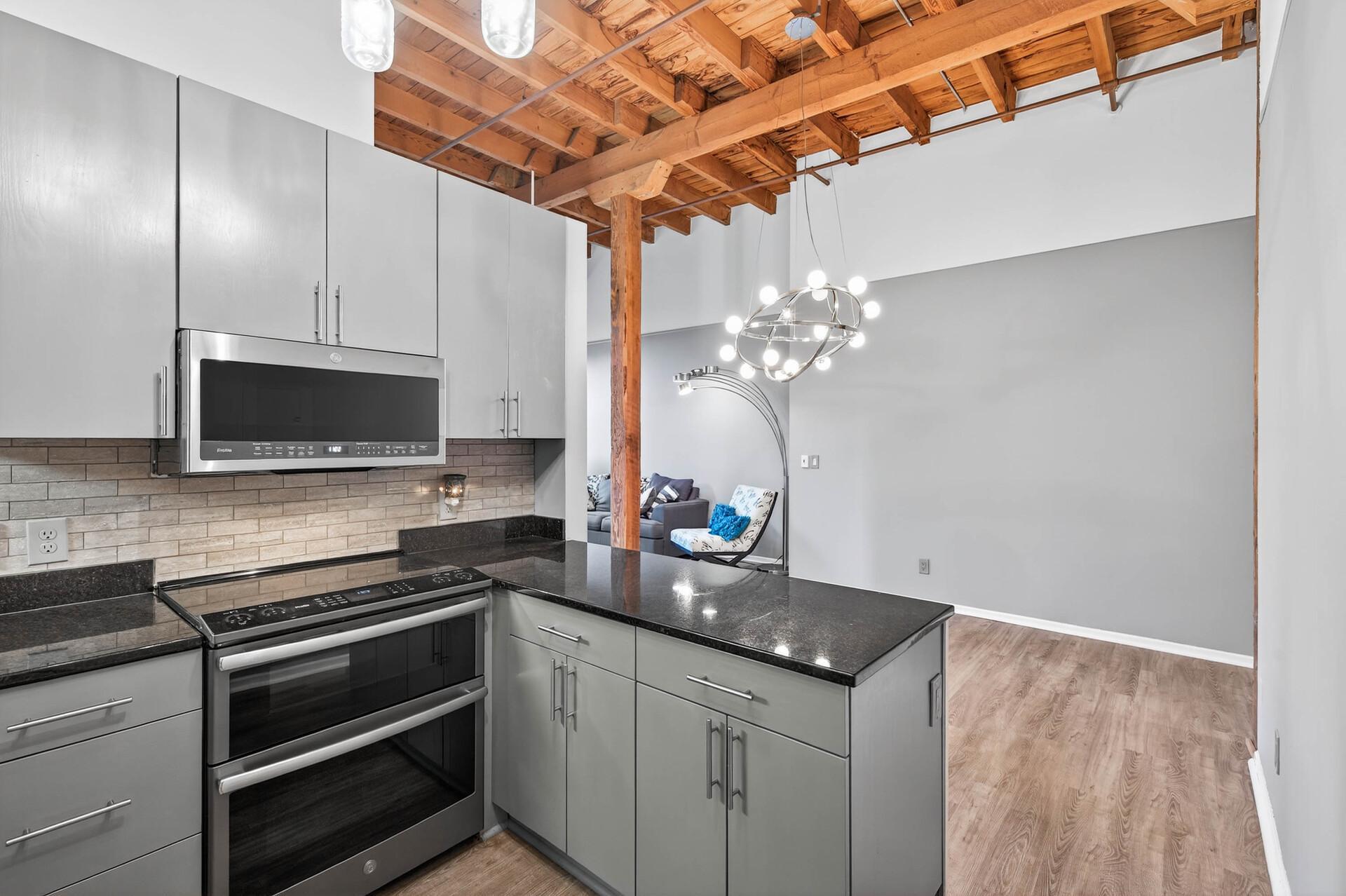 400 N 1st Street 611