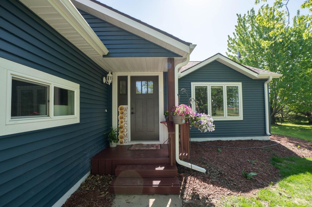 Photo of 1530 12th Street SW, Wadena, MN 56482 (MLS # 7083890)