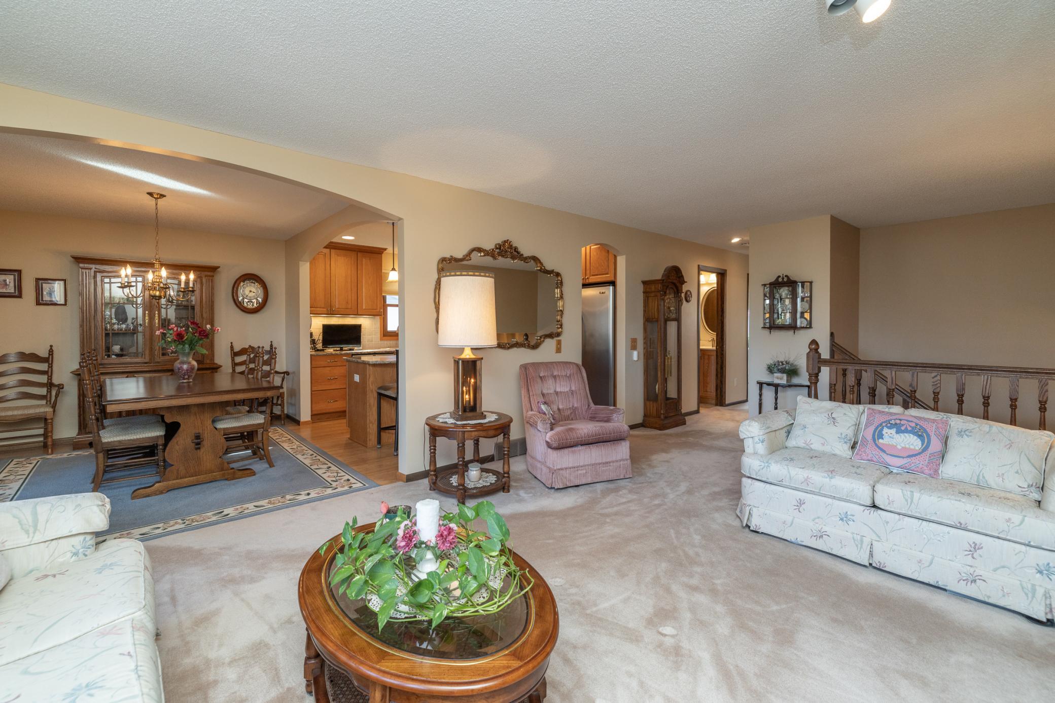 9901 Oakland Avenue S