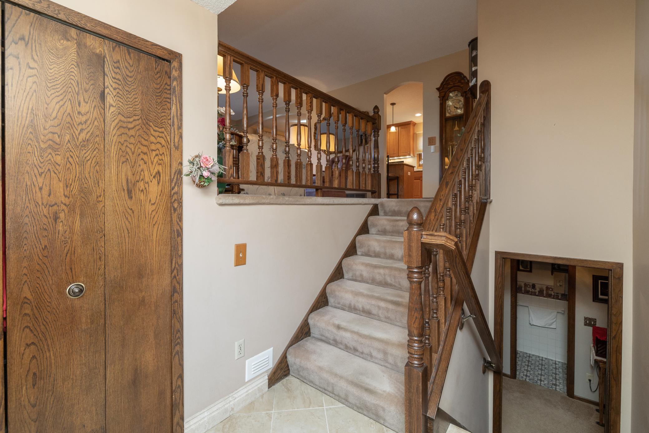 9901 Oakland Avenue S