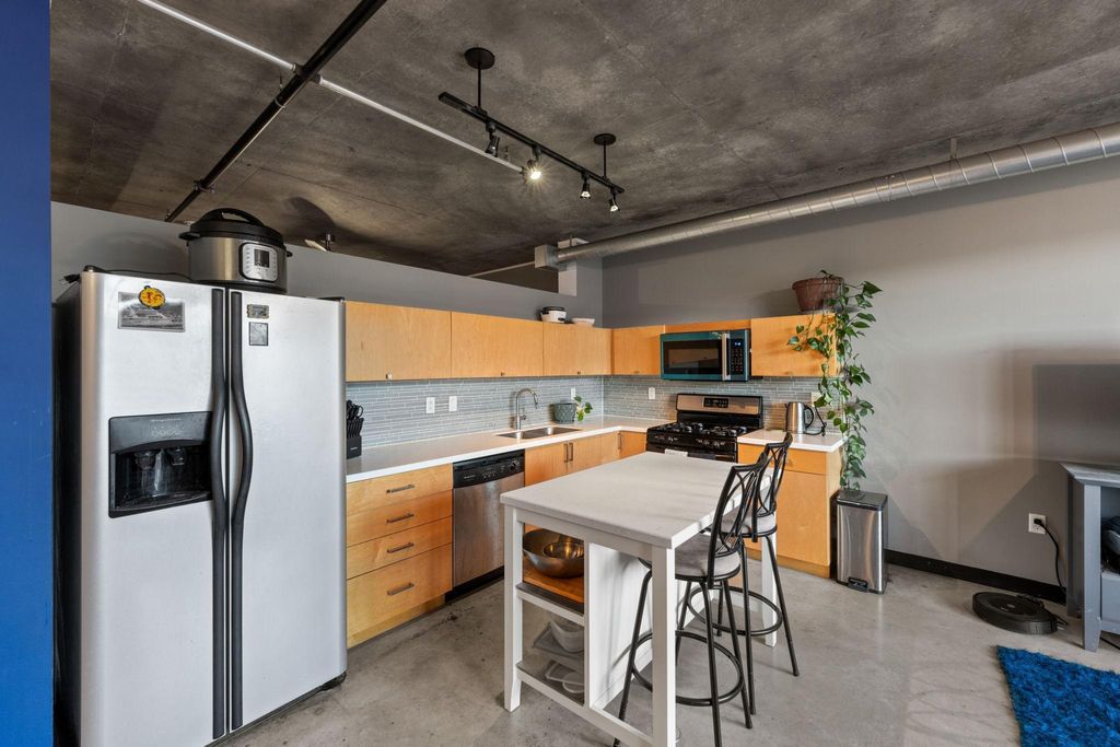 Photo of 730 N 4th Street #405, Minneapolis, MN 55401 (MLS # 7038103)