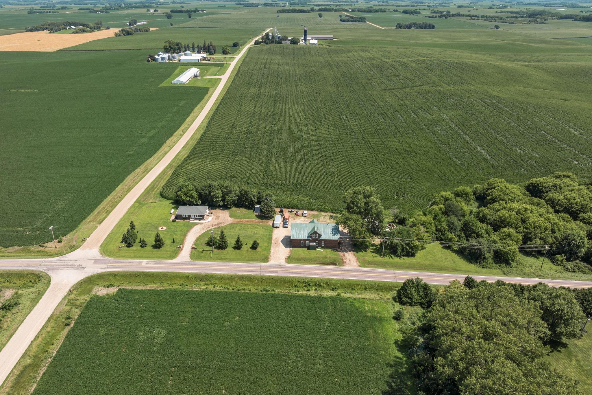 Ellendale, Minnesota 56026, United States, 3 Bedrooms Bedrooms, ,2 BathroomsBathrooms,Residential,Pending Sale,183446