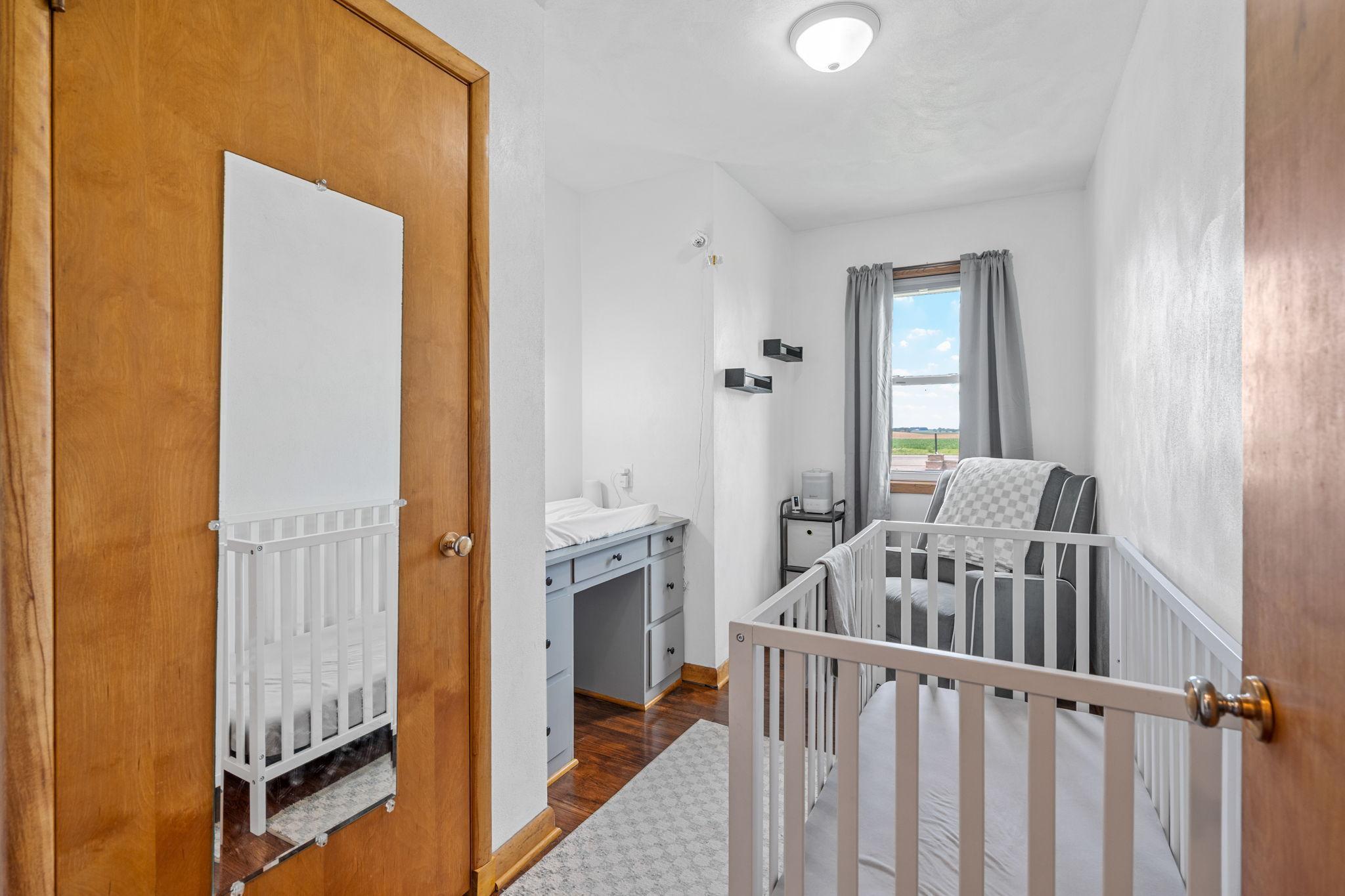 Ellendale, Minnesota 56026, United States, 3 Bedrooms Bedrooms, ,2 BathroomsBathrooms,Residential,Pending Sale,183446