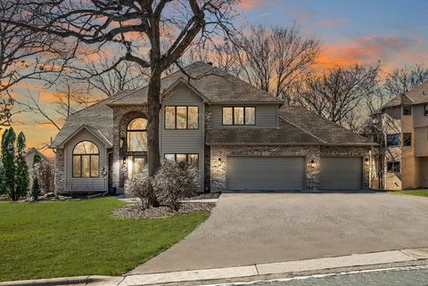 213 Innsbrook Lane Burnsville MN 55306