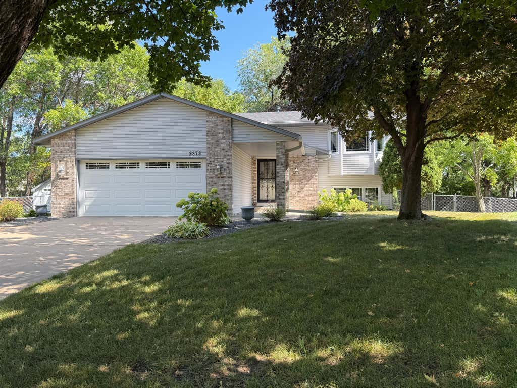 Photo of 2878 117th Lane NW, Coon Rapids, MN 55433 (MLS # 7134749)
